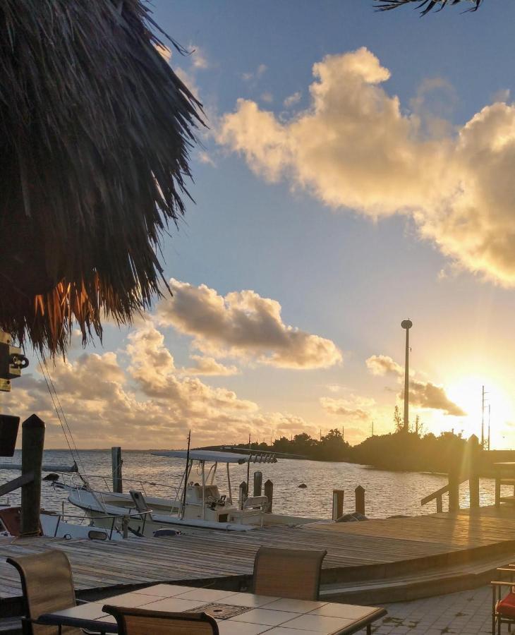 Conch Key Fishing Lodge & Marina Экстерьер фото